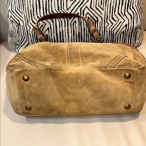 REHAB or For PARTS- Coach Vintage Hampton Suede Gallery Tote - Picture 8 of 16